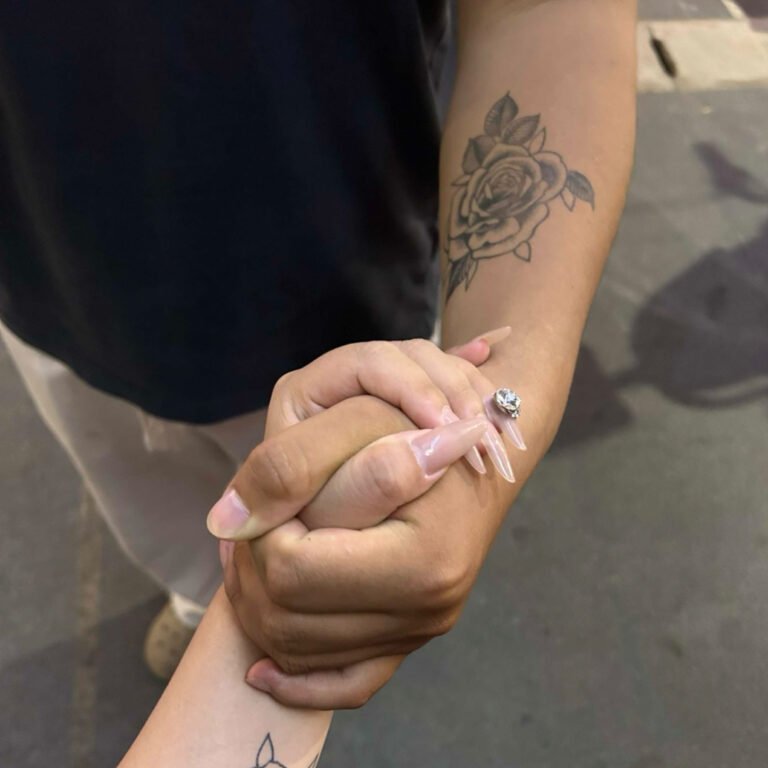 Trendy Tattoo Stickers