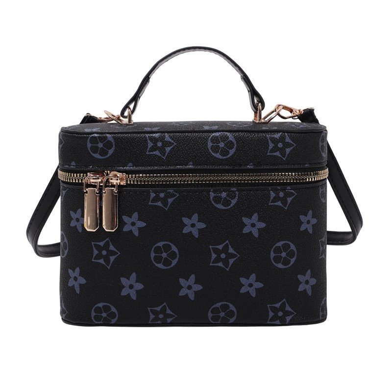 SKU_03_黑色 Monogram shoulder bag with classic print. Small designer style vintage PU purse. Lightweight and versatile.