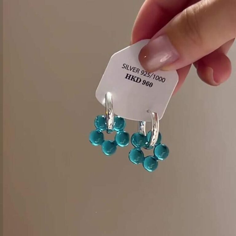 Ready for blue flower earrings that add a touch of elegance to every outfit? Grab yours today.