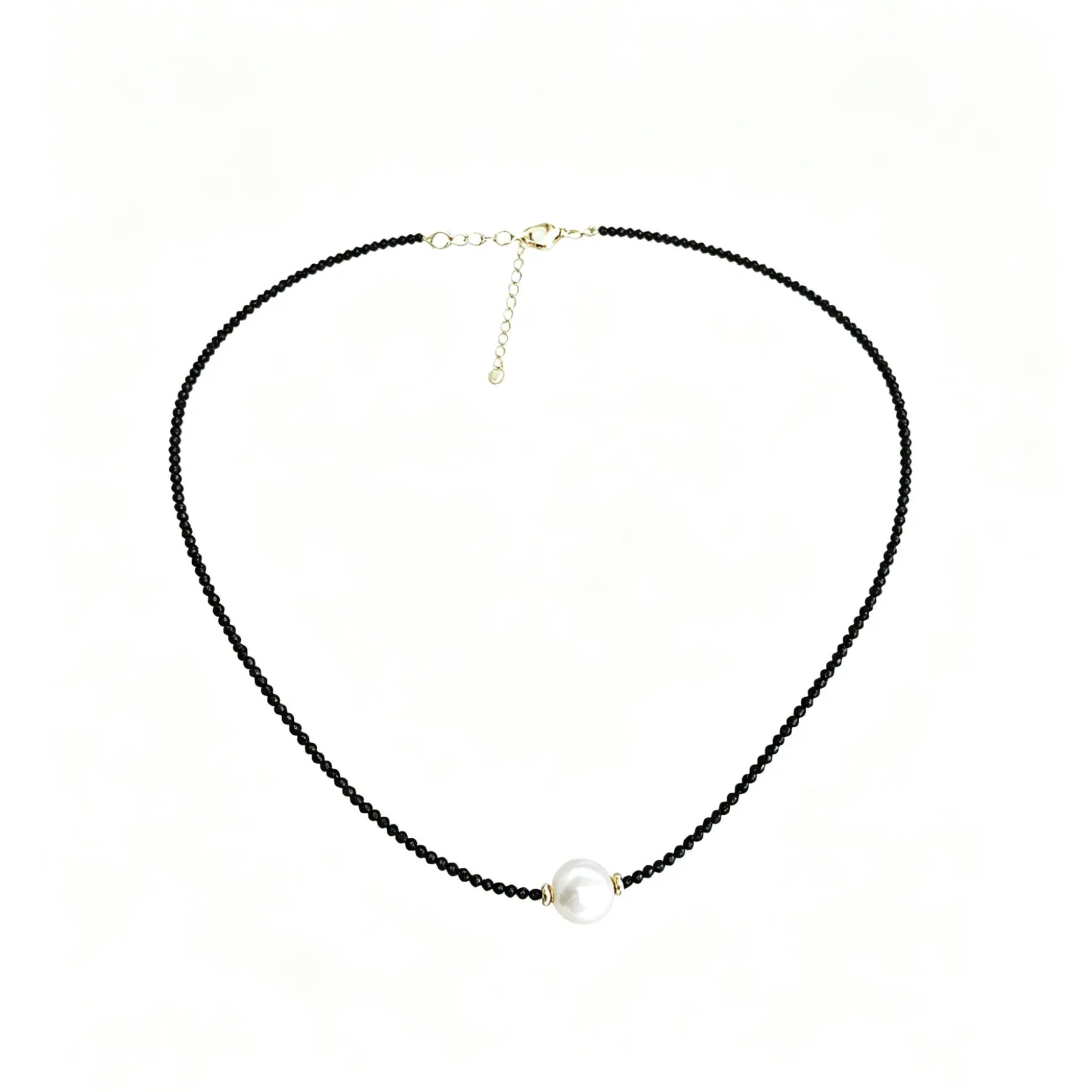 微信图片_20260511113749_193_3 A vintage choker necklace with black pearls and dark crystals. Gothic, elegant, and perfect for everyday wear.
