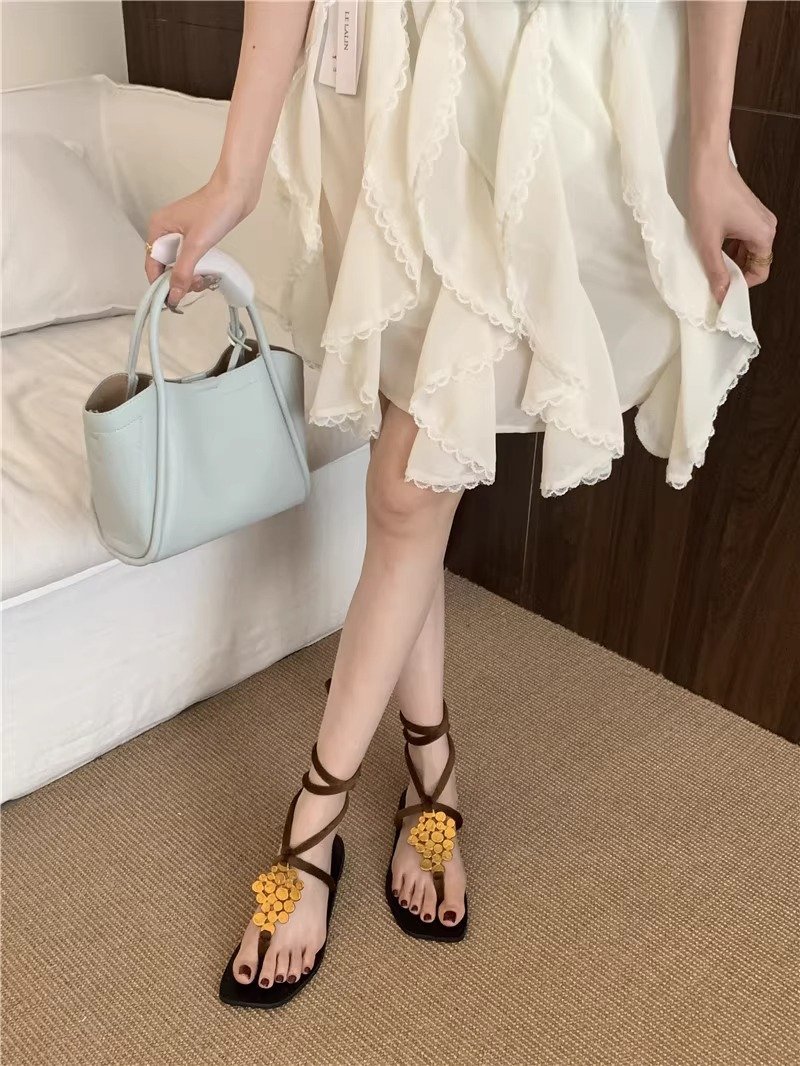 详情_12 Leather Flat Sandals – Cross Strap Roman Toe Loop Summer Shoes for Women