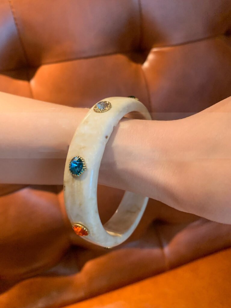 Vintage Resin Bangle – Cream Marble Rhinestone Cuff Bracelet for Women