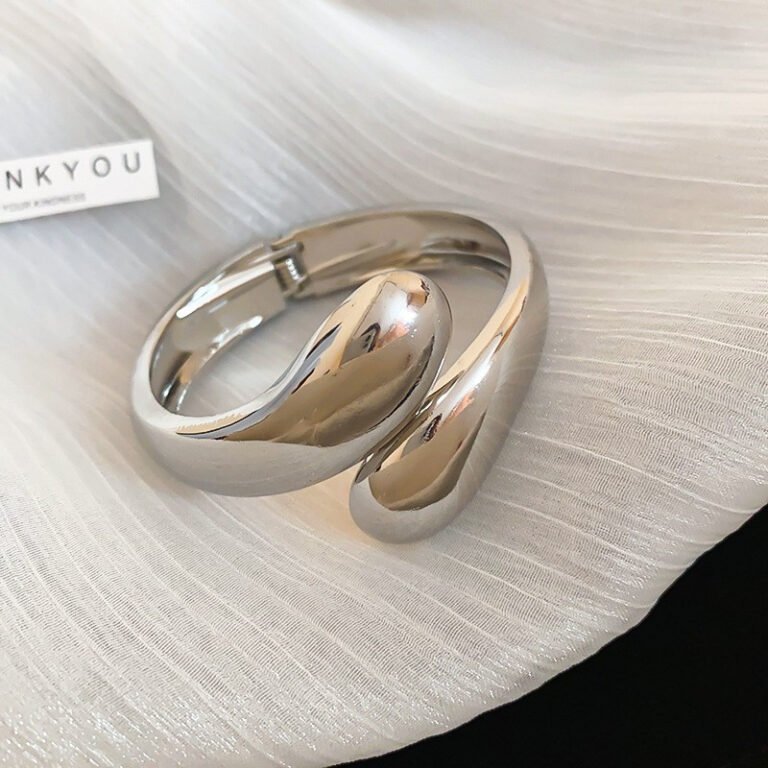 Teardrop Swirl Cuff Bangle – Hinged Sculptural Bracelet for Women