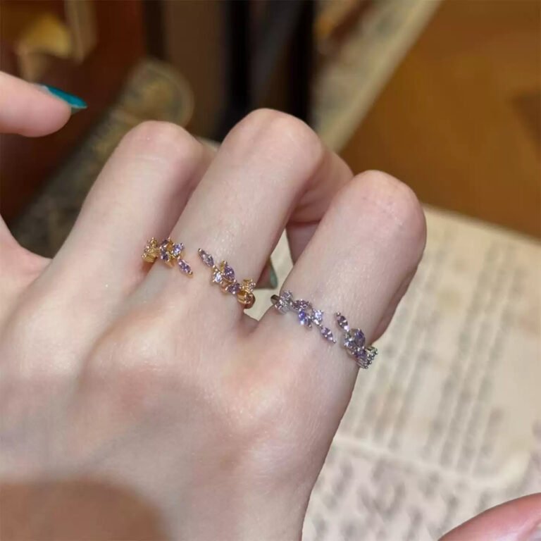 Purple Leaf Ring – Vintage Crystal Stackable Gem Ring for Women