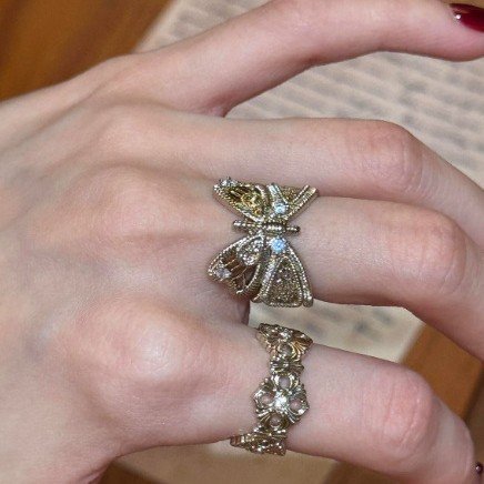 Vintage Butterfly Ring – Adjustable Flower Stackable Ring for Women
