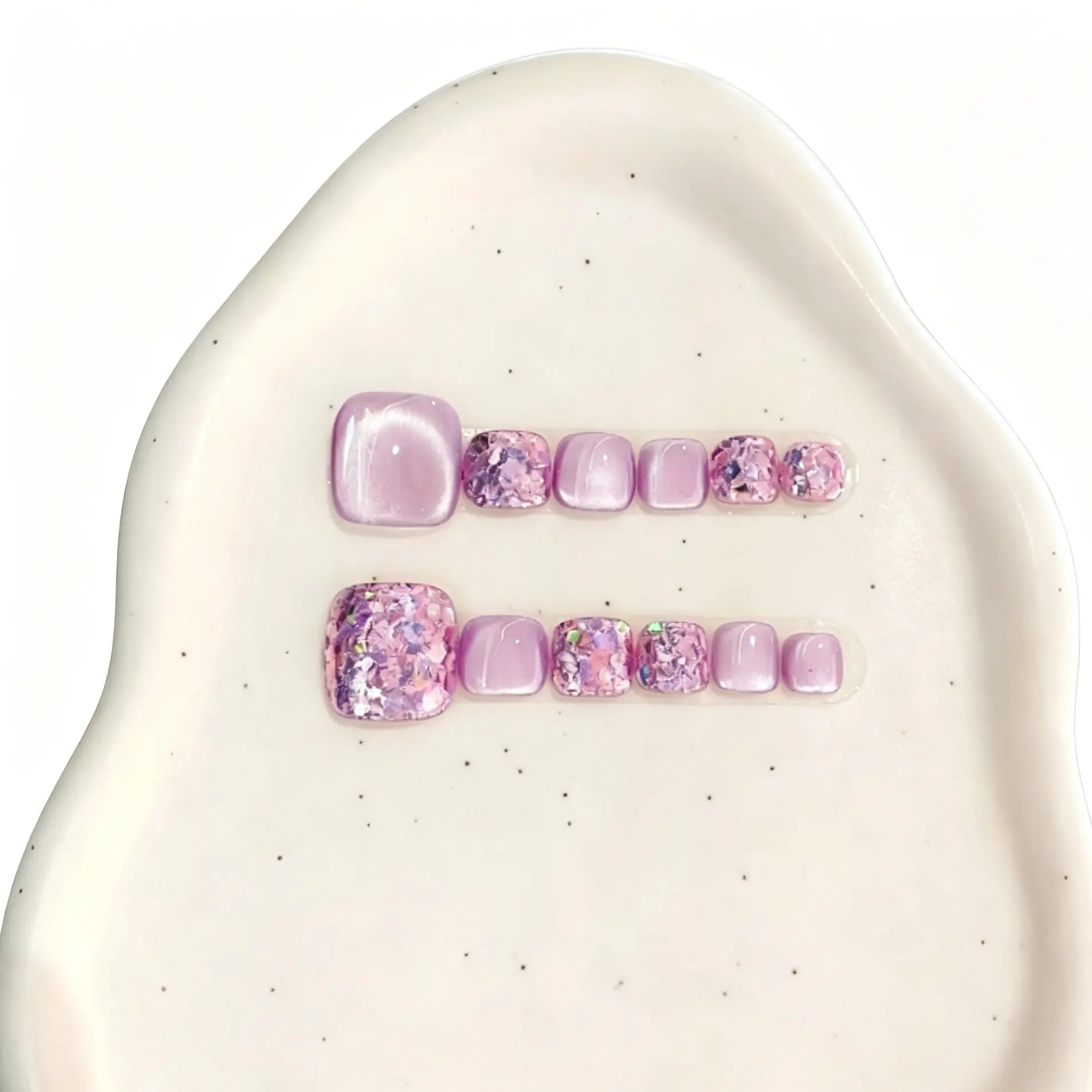 微信图片_20260608113142_604_3 Purple Glitter Cat Eye Jelly Pink Pedicure Fake Nails - Image 1