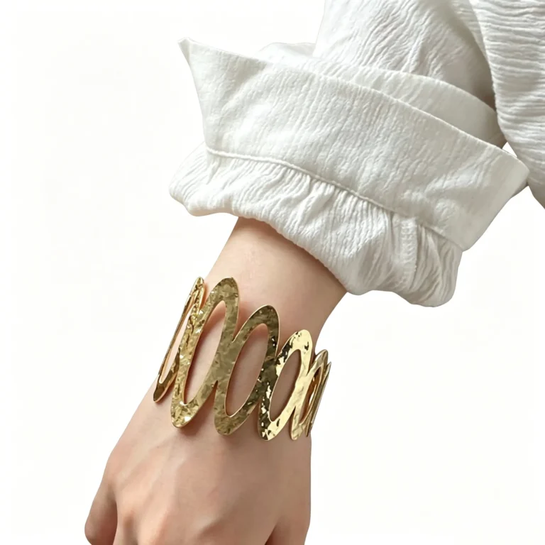 Hammered Loop Cuff Bangle – Hollow Sculptural Bracelet for Women